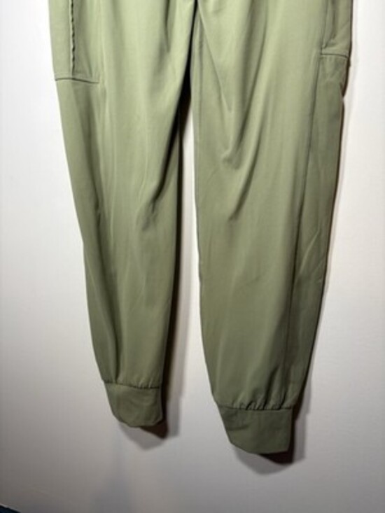 ATHLETA Medium Tall Salutation Cargo Jogger Pant Sage Green Athletic Casual - Picture 8 of 9